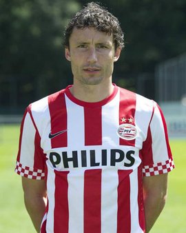 彰显了对球 彰显了对球