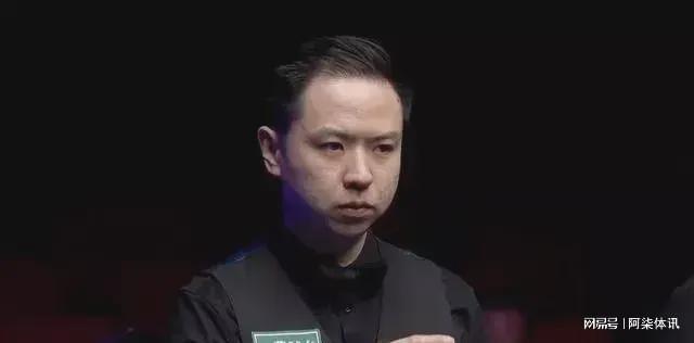 赫罗纳对他 赫罗纳对他